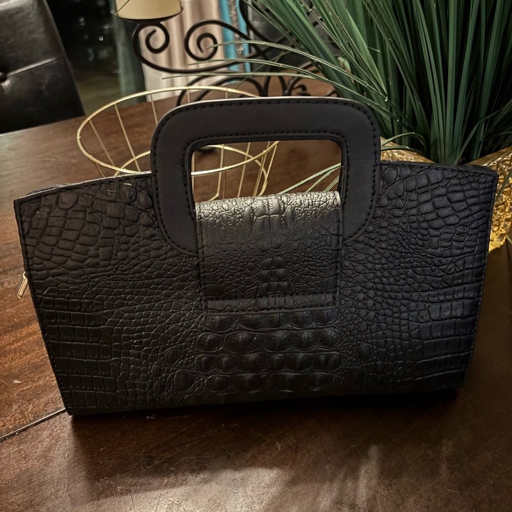 Source Unknown Black Crocodile-Embossed Clutch - image 2